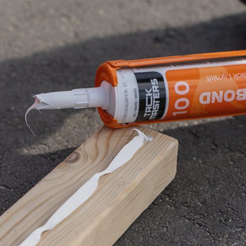 Strong bond high tack kit aanbrengen