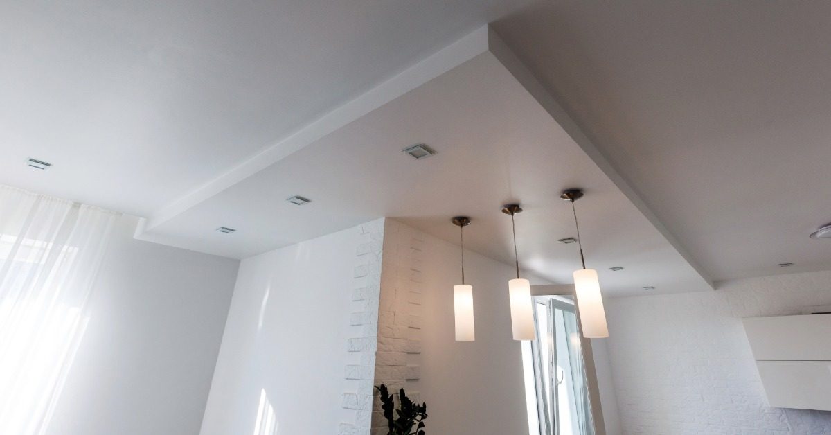 Plafond kitten overgang muur