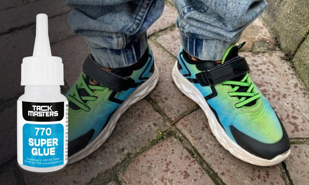 Schoenen repareren met lijm